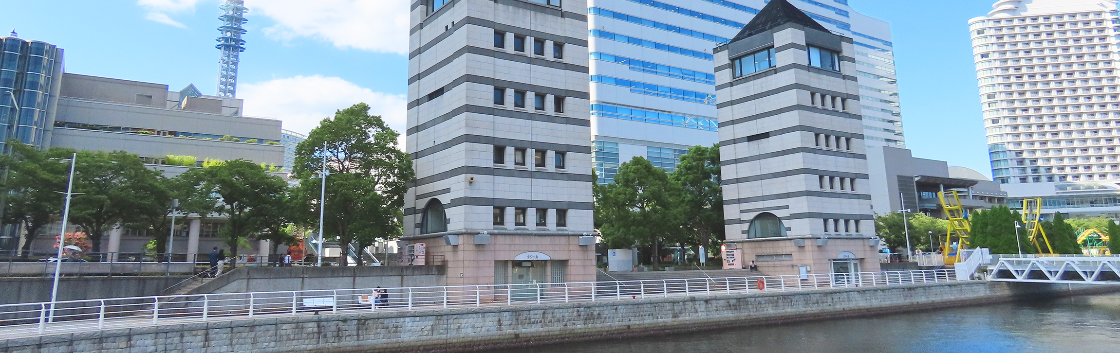横浜港ボートパークの受付