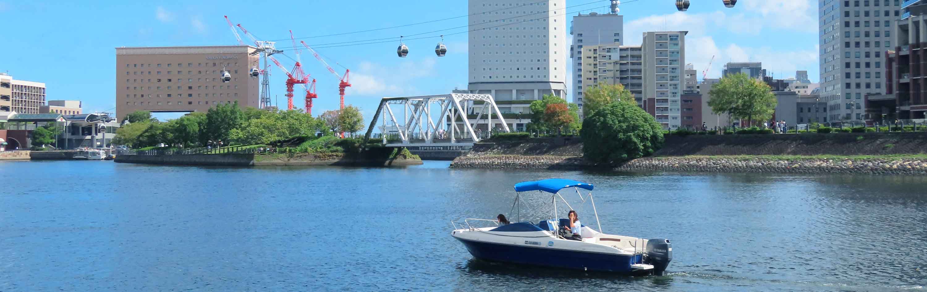 みなとみらいでランチセットクルーズ